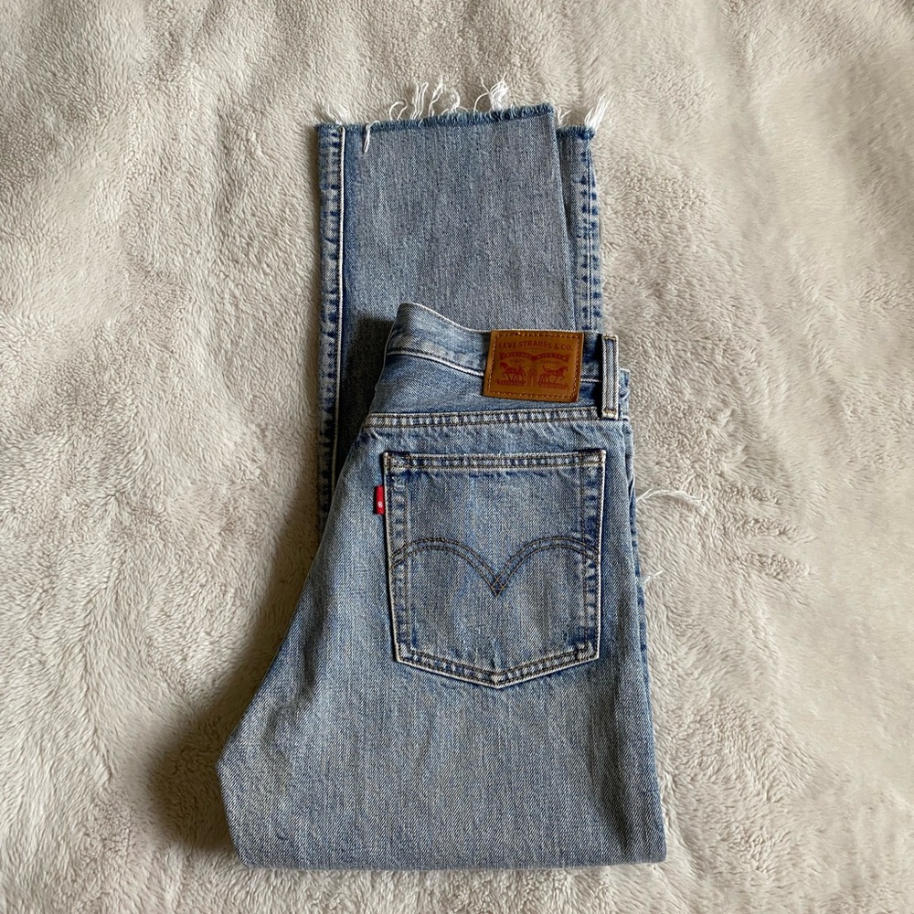 Levis jeans